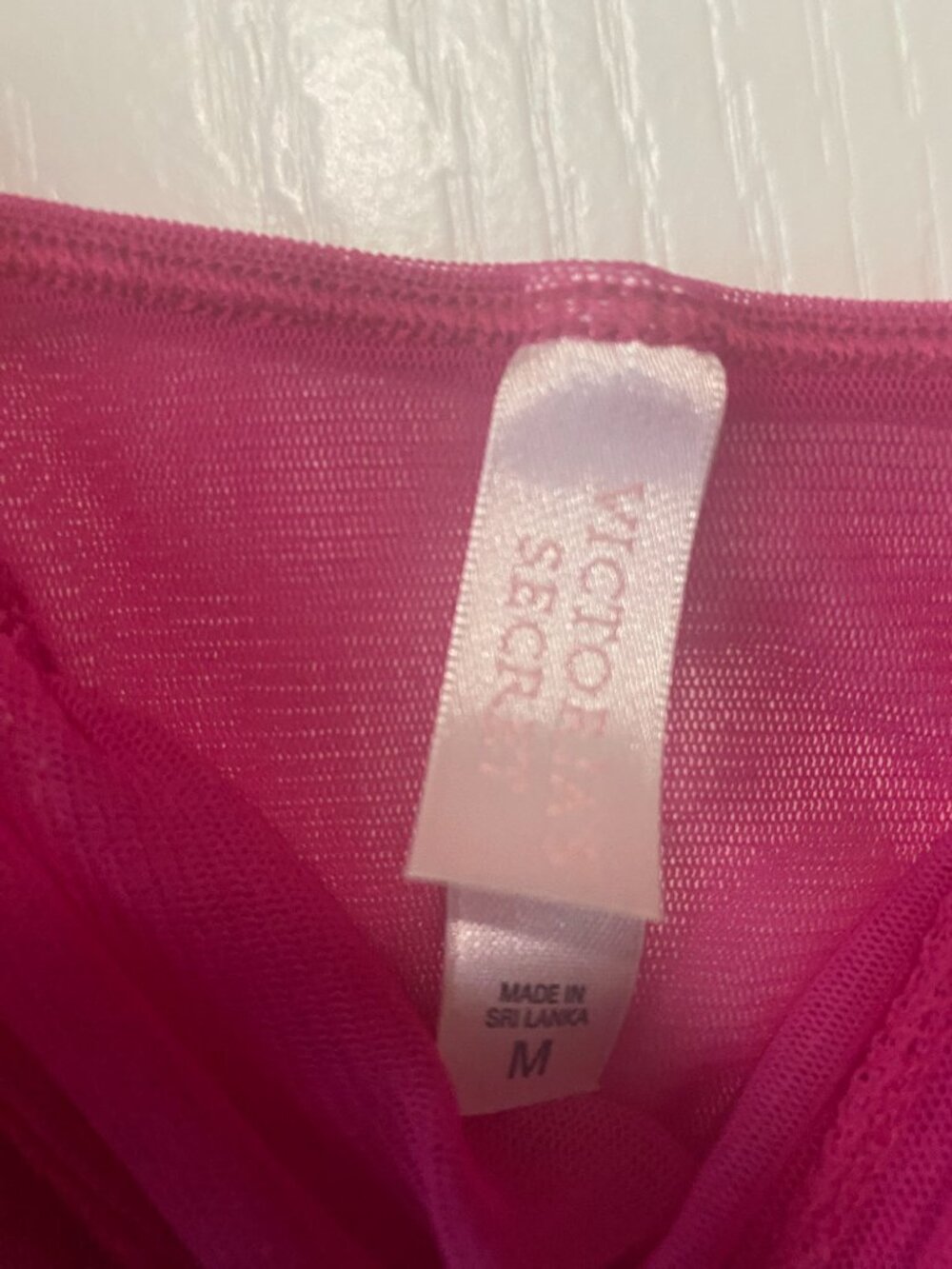 Vintage Y2K Victoria's Secret Pink Mesh Ruffle Cami Top with Bows Coquette M - Picture 4 of 6